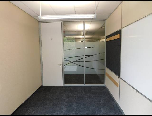 1,020M² OFFICE TO LET IN ILLOVO